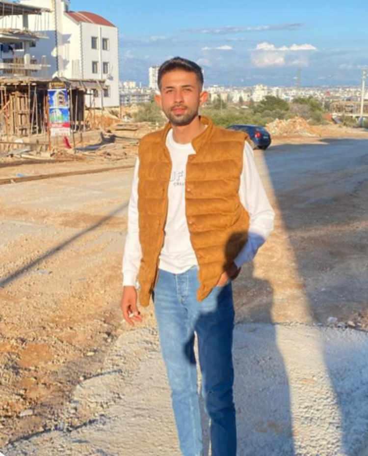 <p>Olay, Kepez ilçesi Varsak Karşıyaka Mahallesi'nde meydana geldi. </p>
