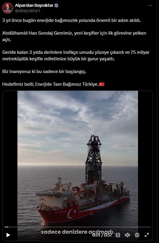 <p>Türkiye'nin 4'üncü sondaj gemisi olma özelliğini taşıyan Abdülhamid Han, çalıştığı 10'uncu kuyudaki faaliyetlerine de devam ediyor. Gemi, halihazırda Karadeniz'deki Türkali-33 kuyusunda sondaj çalışmaları yürütüyor.</p>
