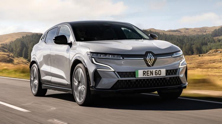 <p><span style="color:#B22222"><strong>RENAULT </strong></span></p>

<p> </p>

<p>64.578 ADET</p>

