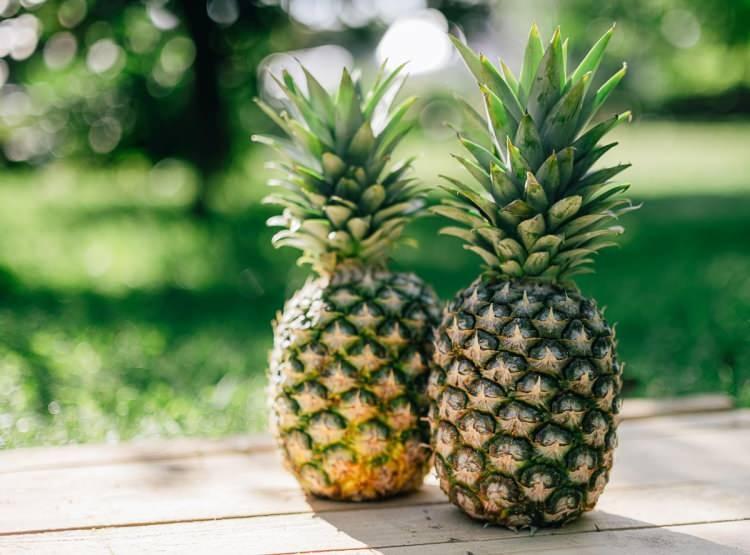 <p><span style="color:#B22222"><strong>Ananas:</strong> </span>255 litre</p>
<p><span style="color:#B22222"><strong>Karpuz:</strong></span> 210 litre</p>
<p><span style="color:#B22222"><strong>Salatalık:</strong></span> 240 litre</p>
<p><span style="color:#B22222"><strong>Marul:</strong></span> 240 litre</p>