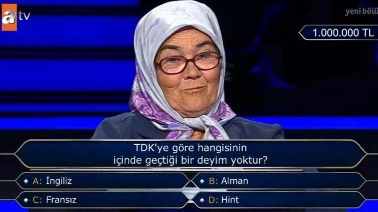 <p><span style="color:#000000"><strong>"A: İngiliz", "B: Alman", "C: Fransız" ve "D: Hint" seçenekleri arasında kararsızlık yaşayan yarışmacı, uzun bir süre düşündü ve risk almak yerine yarışmadan çekilmeyi tercih etti. </strong></span></p>
