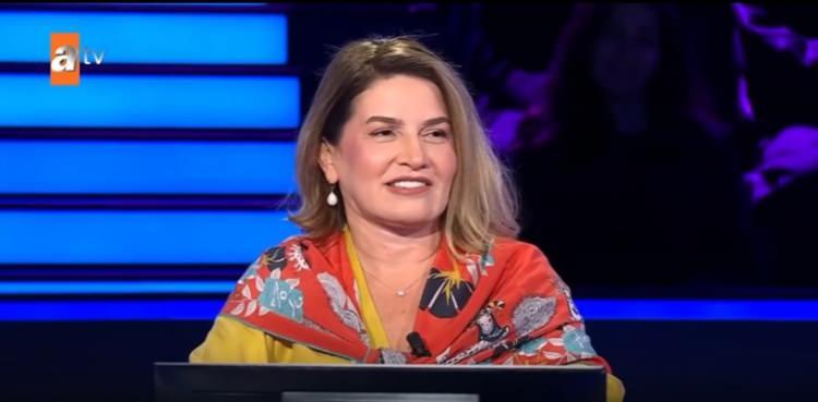 <p>"REZİL OLDUM"</p>

<p>Aksaylı, <strong>'Rezil oldum. Bu kısımları kessek' </strong>dedi. Aksaylı yarışmadan 5 bin TL kazanarak ayrıldı.</p>
