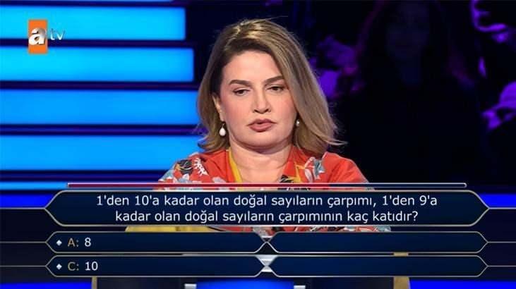 <p>MATEMATİK SORUSU KARŞISINDA ZORLANDI</p>

<p>Sorunun çözümünde zorlanan yarışmacı önce telefon jokerini kullandı. Ancak aradığı kişi kendisine sunulan süre zarfında net bir cevap vermedi. Ardından yarışmacı yarı yarıya joker hakkını kullanmak istedi.</p>
