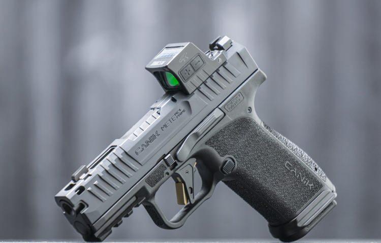 <p>Şirketin Florida’daki tesisinde üretilen yeni mikro-kompakt tabancası CANiK METE MC9 PRIME, 2025 Industry Choice Award (ICA) kapsamında “Yılın Gizli Taşıma Tabancası (Concealed Carry Pistol of the Year)” ödülüne layık görüldü.</p>
