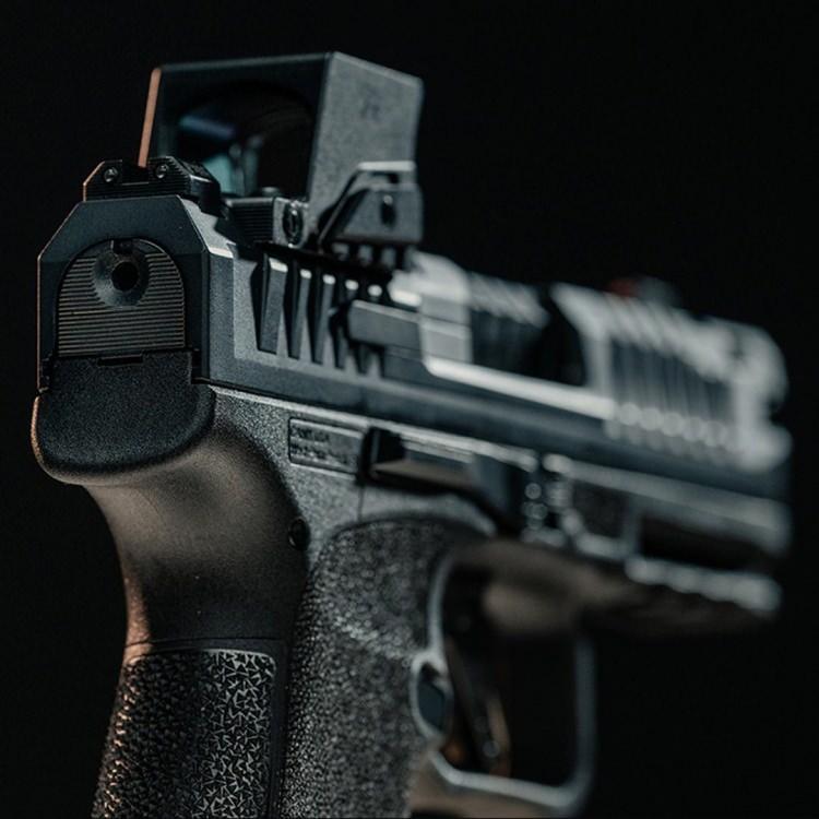 <p>Ergonomi, güvenilirlik, taşıma kolaylığı, tetik sistemi, atış performansı, modülerlik, kullanıcı deneyimi ve geliştirilebilirlik gibi kriterler doğrultusunda değerlendirmeler yapılıyor.</p>

<p> </p>
