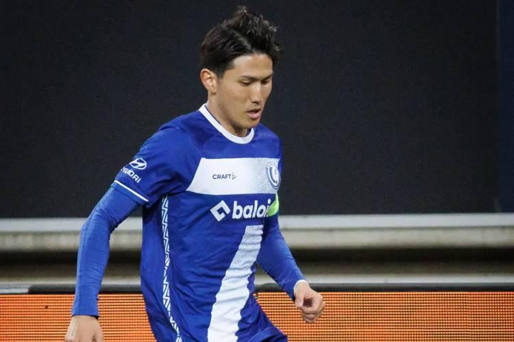 <p>Tsuyoshi Watanabe ➡ Feyenoord</p>
