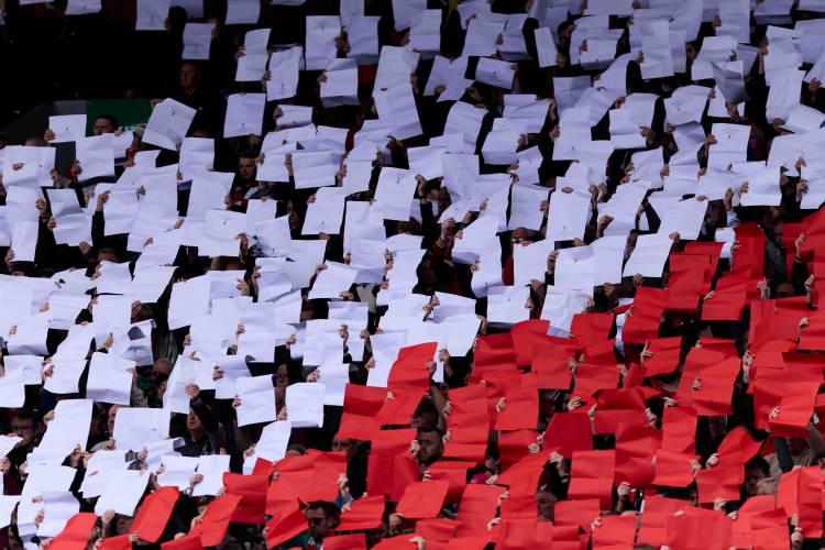 <p>17-Liverpool</p>
<p>En ucuz: 39 bin TL</p>
<p>En pahalı: 49 bin TL</p>