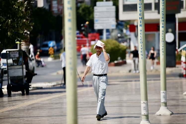 <p>Trabzon 28°C<br />
 </p>
