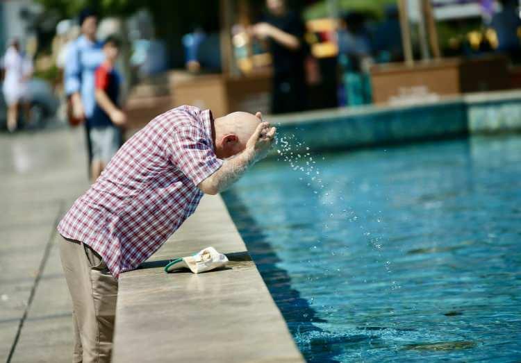 <p>Malatya 38°C</p>

<p><br />
Diyarbakır 43°C</p>

