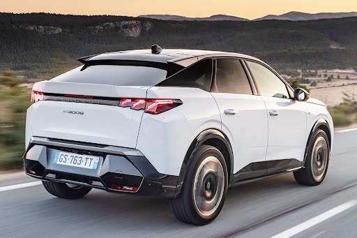 <p><span style="color:#B22222"><strong>3-Peugeot 3008 </strong></span></p>

<p> </p>

<p>(Yeni nesil – 2025)</p>
