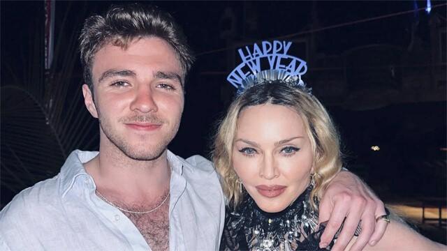 <p><strong>Oğlu Rocco’nun doğum günü</strong> olduğunu belirten ünlü şarkıcı, <strong>taraf tutmadığını ve kimseyi suçlamadığını</strong> ifade ederek, <span style="color:#800080"><em><strong>“Ona verebileceğim en iyi hediye, masum çocukları kurtarmak için herkesin elinden geleni yapması.”</strong></em></span> diyerek herkesi <strong>yardıma çağırdı.</strong></p>
