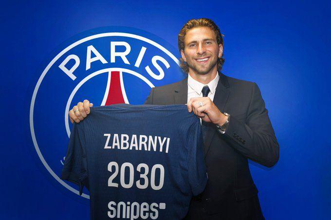 <p>Illia Zabarnyi ➡ PSG</p>