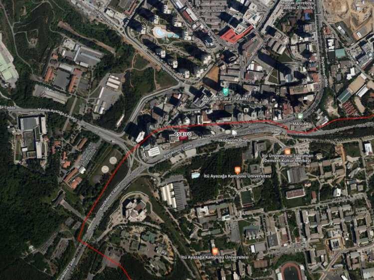 <p><strong>GEÇİCİ TEMİNAT TUTARI 45 MİLYON TL</strong></p>

<p>Çevresinde gökdelenleri ve iş merkezlerini bulunduran arsa için geçici teminat tutarı 45 milyon TL olarak duyuruldu.</p>
