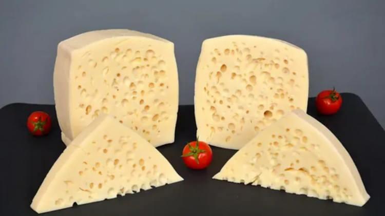 <p>Koyun sütünden yapılan bu peynir, fosfor bakımından zengin ve tuzlu-yağlı bir yapıya sahiptir. Bölgesel mutfağın klasik peynirlerinden biridir.</p>

<p> </p>

<p> </p>
