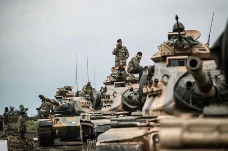 <p><strong>BİR SONRAKİ GALERİ-</strong></p>
<p> </p>
<p><strong>En fazla denizaltı filo gücüne sahip ülkeler açıklandı! İşte Türkiye'nin denizaltı sayısı!</strong></p>