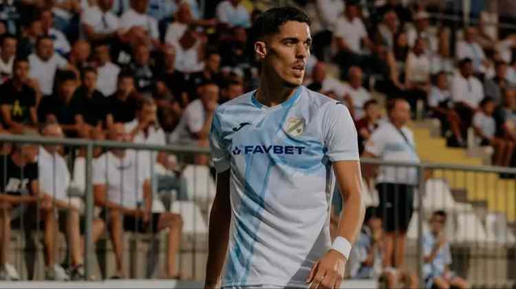 <p>Fenerbahçe'nin transferini rafa kaldırdığı Jankovic için tam 8 takımın harekete geçeceği öğrenildi.<br />
<br />
<strong>(TUTTOMERCATO)</strong></p>
