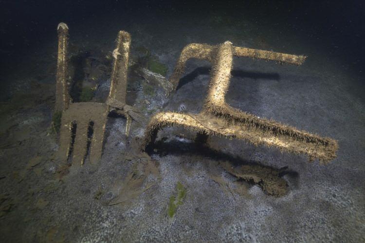 <p>Tek &ouml;rnek aslında &uuml;lkemizde, G&ouml;lc&uuml;k'teki o &Ccedil;ınarlık Meydanı.&nbsp;</p>
