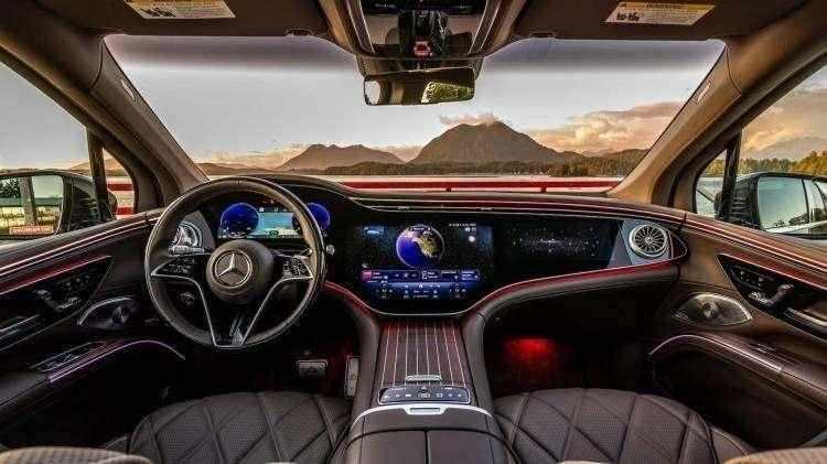 <p>MERCEDES MAYBACH S SERİSİ</p>
<p> </p>
<p> </p>