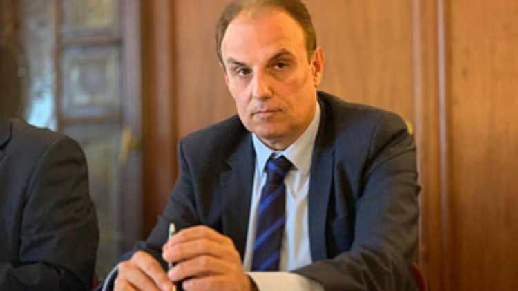 <p><strong>ROMA BÜYÜKELÇİSİNE ŞİKAYETTE BULUNDU</strong></p>

<p>İtalyan restoranlarını temsil eden Fiepet-Confesercenti Başkanı Claudio Pica, hem siteyi yayınlayan şirkete hem de İngiltere’nin Roma Büyükelçisine resmi şikayette bulundu. Pica, bunun <strong>“absürt bir şekilde gelenekle oynamak"</strong> anlamına geldiğini söyledi. </p>
