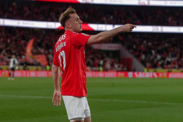 <p>"Kerem Aktürkoğlu konusu, Orkun için Lizbon'dayken geçti. Benim izlenimim, Benfica'nın bu sezon Kerem'i bırakmayacağı yönünde."</p>
