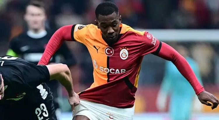 <p>Kulüpler arasında prensip anlaşması sağlanırken bu hafta transferin resmiyet kazanması bekleniyor.<br />
<br />
<br />
(FANATİK)</p>
