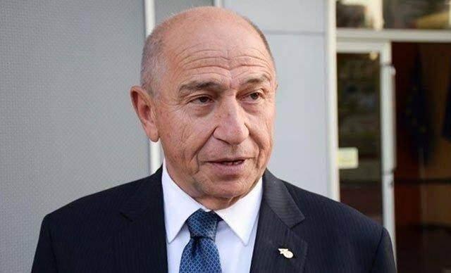 <p>NİHAT ÖZDEMİR  |  LİMAK HOLDİNG YÖNETİM KURULU BAŞKANI</p>

<p> </p>
