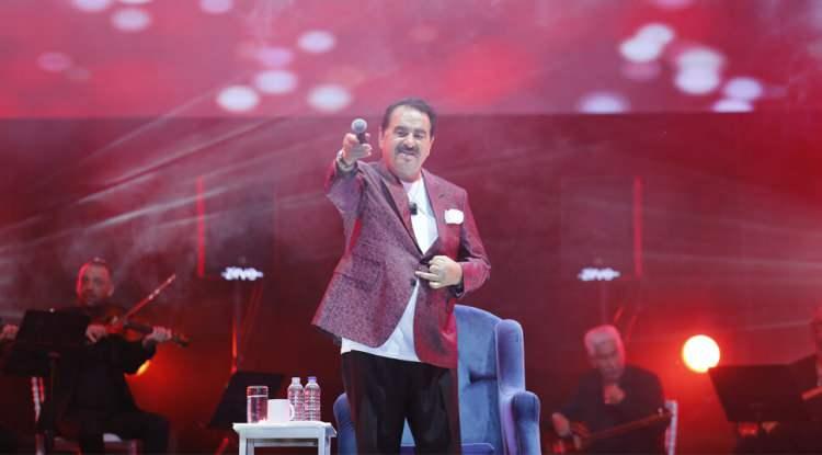 <p><strong><em>Ünlü sanatçı İbrahim Tatlıses, 16 Ağustos Cumartesi günü Hatay’da vereceği konseri, bölgede devam eden orman yangınları nedeniyle ileri bir tarihe ertelediğini duyurdu.</em></strong></p>