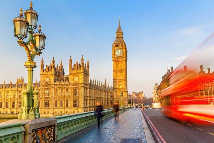 <p><strong><span style="color:#B22222">9) LONDRA </span> | BİRLEŞİK KRALLIK</strong></p>