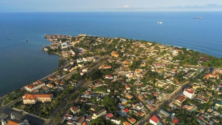 <p><span style="color:#B22222"><strong>SAO TOME VE PRINCIPE</strong> </span></p>
<p>15 gün için vizesiz. </p>