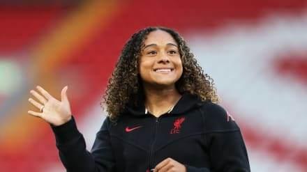 <p>Daha önceki rekor yine İngiliz ekiplerinden Chelsea'ye aitti.</p>
