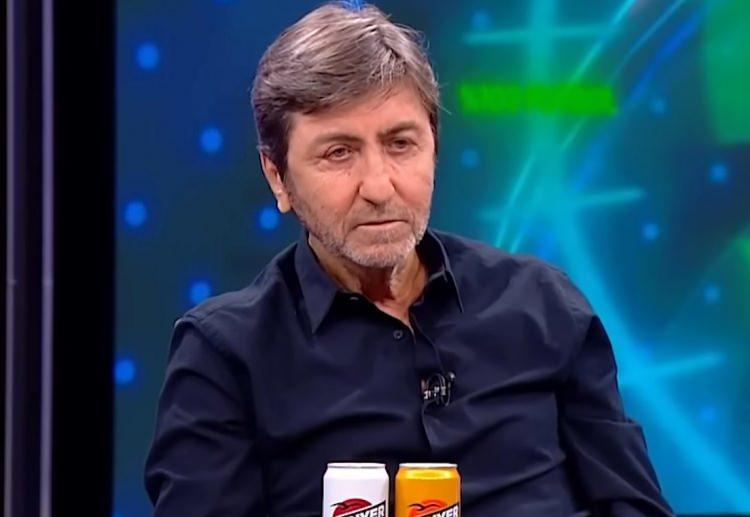 <p><strong>"Hakem doğru bir kararla 2. sarıdan attı. Ben sevmem böyle cümleleri 11'e 10 oynamak zordur falan.."</strong></p>
