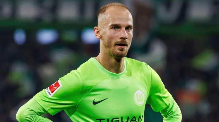 <p>Süper Lig'de şampiyonluk hedefleyen Beşiktaş, an itibarıyla Vaclav Cerny için Wolfsburg ile pazarlıklara başladı.</p>