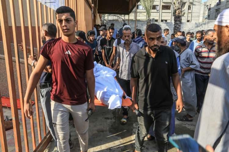 <p>Başbakan Binyamin Netanyahu, kabine toplantısı öncesi verdiği bir röportajda, Gazze Şeridi'nin tamamını işgal etmeyi hedeflediklerini söylemişti.</p>
