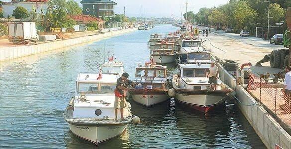 <p><strong>Kadıköy (Kurbağalıdere)</strong></p>
