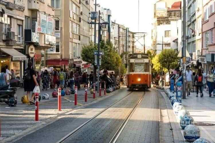 <p><strong>Moda (denize bakan kısmı)</strong></p>