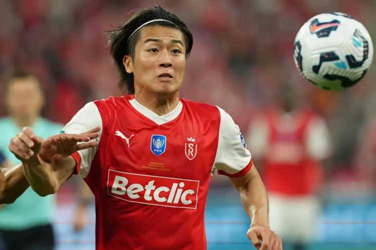 <p>Reims'te oynamayı reddeden Keito Nakamura, Beşiktaş'ın yaptığı 15 milyon dolarlık teklifin kulübü tarafından onaylanmasını talep ediyor.<br />
<br />
(AKŞAM)</p>