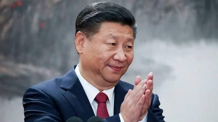 <p><span style="color:rgb(178, 34, 34)"><strong>4. Xi Jinping </strong></span></p>

<p>Çin Devlet Başkanı</p>

<p>1.5 Milyar $</p>
