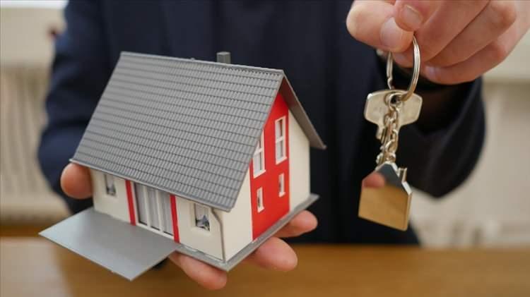 <p>TOKİ tarafından Bursa İli Gürsu İlçesi 312 adet konut projesi kapsamında üretilecek 210 adet taşınmazın satışa çıkartıldığı duyuruldu. Taşınmazlardan 162'si 2+1 ve 48'i 3+1 olarak belirtildi.</p>

<p> </p>
