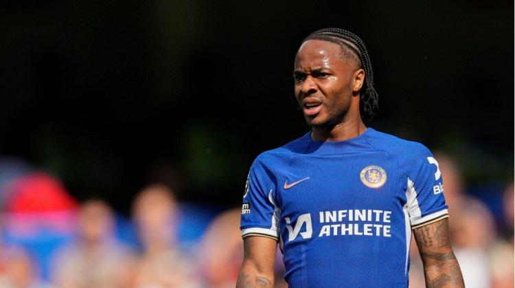 <p>Chelsea, gözden çıkardığı Raheem Sterling için kiralama teklifine açık.<br />
<br />
Beşiktaş, Sterling'in durumunu yakından takip ediyor.<br />
<br />
(FOTOMAÇ)</p>
