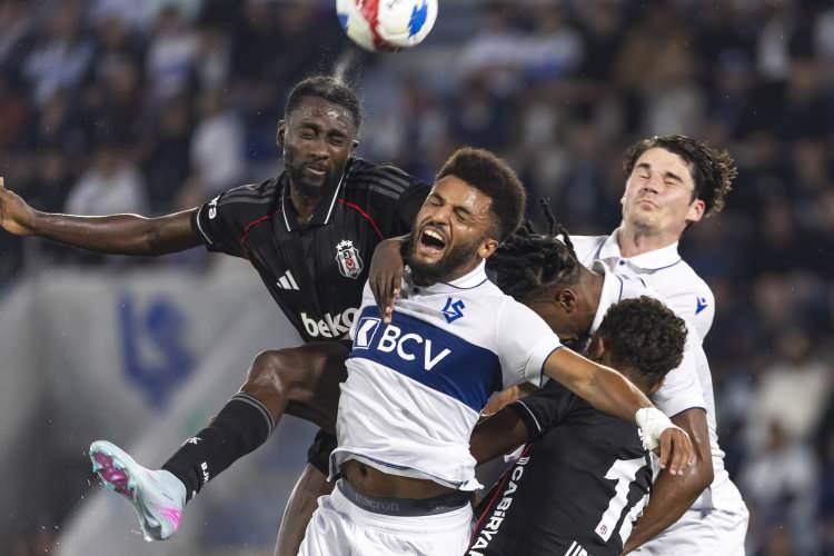 <p>Beşiktaş ise UEFA Konferans Ligi play-off turu ilk maçında İsviçre ekibi Lausanne ile deplasmanda 1-1 berabere kaldı.</p>