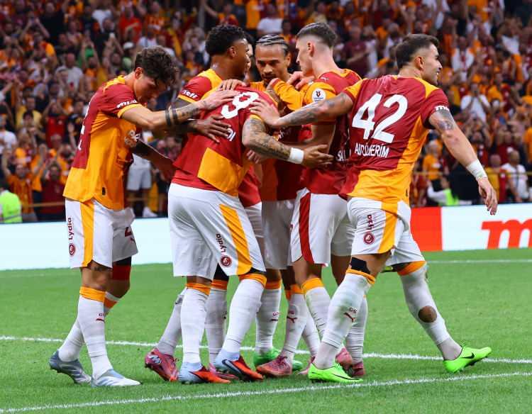 <p>Devler Ligi'nde ülkemizi temsil edecek tek takım olan Galatasaray'ın rakipleri belli oldu.</p>