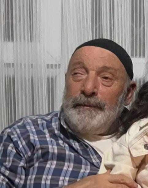 <p>Bu arada, Yener ve Nurhan Rüzgar çiftine ait aynı yayladaki evlerinde dün gece yangın çıktı. </p>
<p> </p>