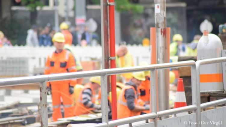 <p><span style="color:#B22222"><strong>7 - Avusturya</strong></span></p>

<p>&nbsp;</p>

<p><br />
A&ccedil;ık İş İlanı Sayısı: 147 bin 941</p>
