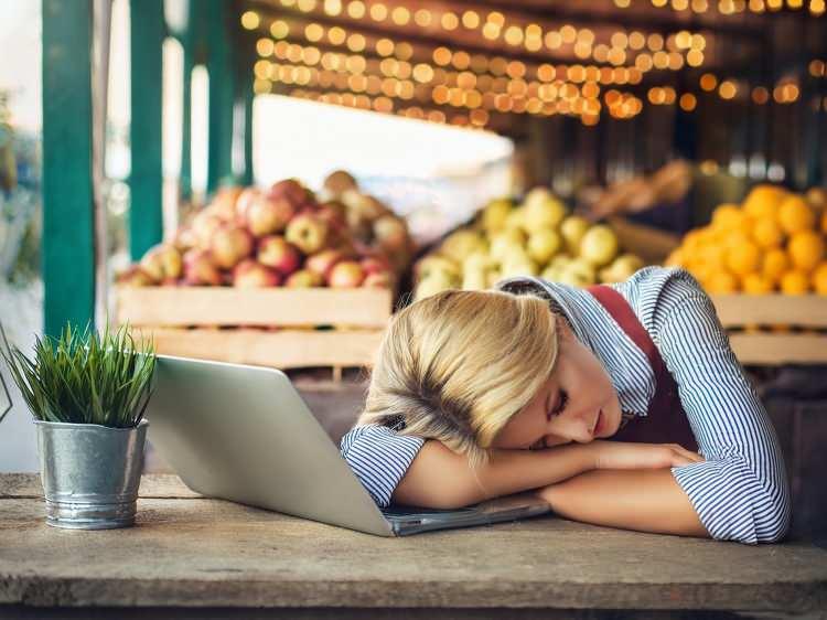 <p><span style="color:#B22222"><strong>17. Macaristan </strong></span></p>

<p> </p>

<p>Uuyma 23:59 |</p>

<p>Uyanma 07:22 |</p>

<p> </p>

<p>422 dk (yatakta ortalama geçirilen süre)</p>

<p> </p>
