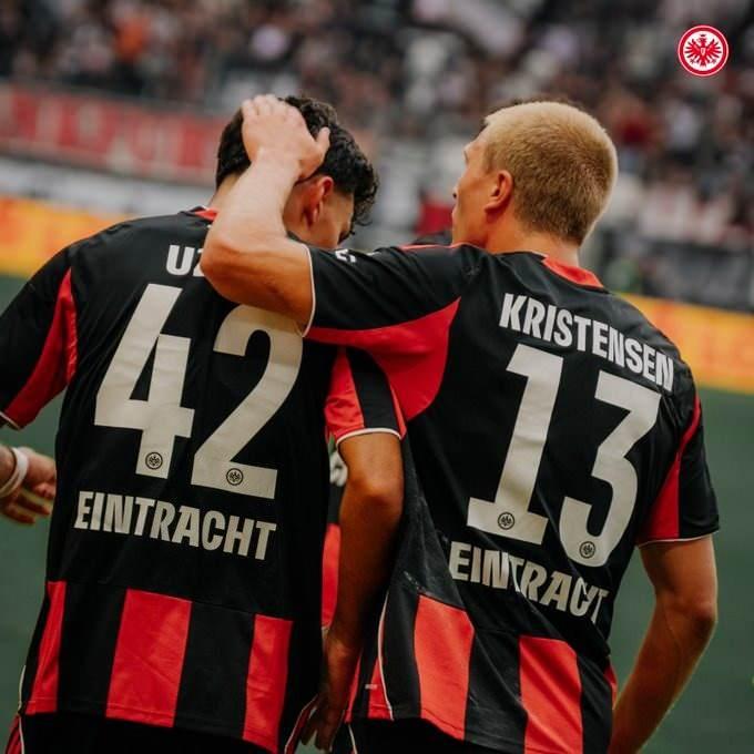 <p>Frankfurt</p>

