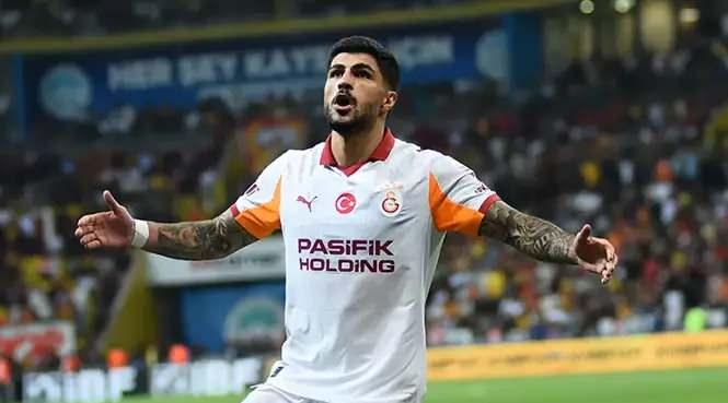 <p>Eren Elmalı'nın iki golle damga vurduğu karşılaşmada diğer goller Osimhen ve Sane'den geldi.</p>