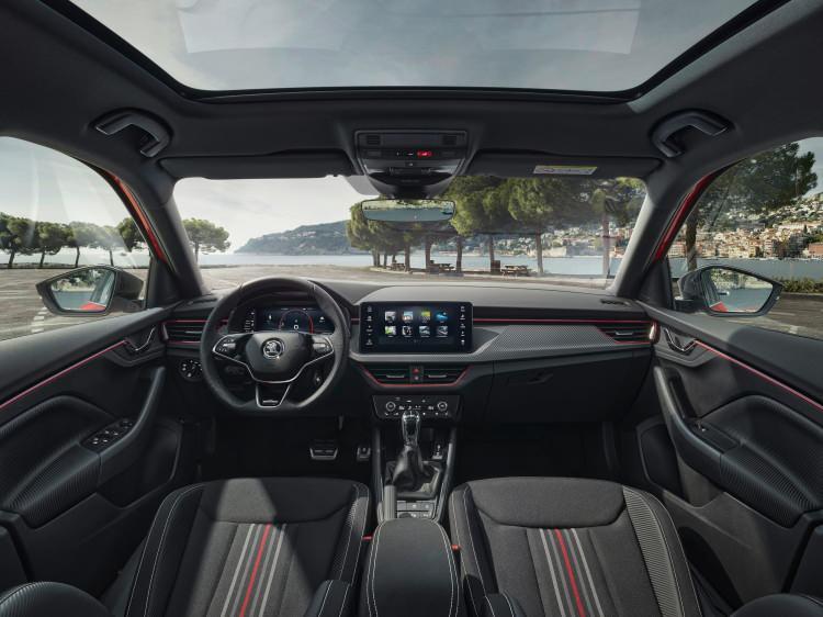 <p>Ayrıca bir otomobilde 636.700 TL indirim var. Bu durum, SUV otomobil alacaklar bayilere akın ediyor dedirtebiliyor.</p>
