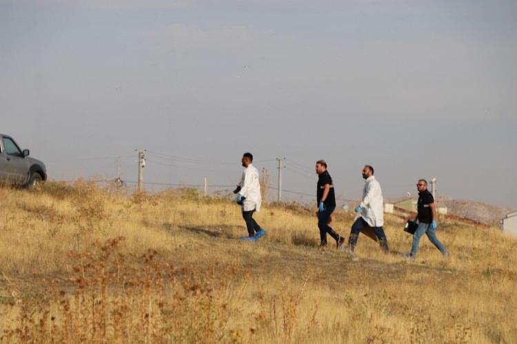 <p><em><strong>4 Eylülde kızıyla Van'a gittiğini belirten acılı baba Kabaiş şöyle konuştu: </strong></em></p>