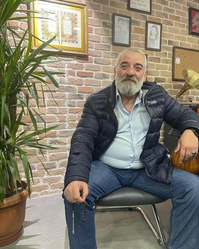 <p><span style="color:#000000"><strong>Kariyer sürecine ve sanat hayatına dair merak edilenleri Yasemin Durna'ya anlatan ünlü oyuncu, dikkat çeken ifadeler kullandı.</strong></span></p>
