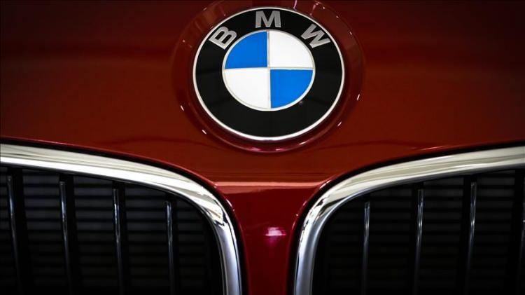 <p><span style="color:#B22222"><strong>BELÇİKA</strong></span></p>
<p> </p>
<p>BMW X1</p>